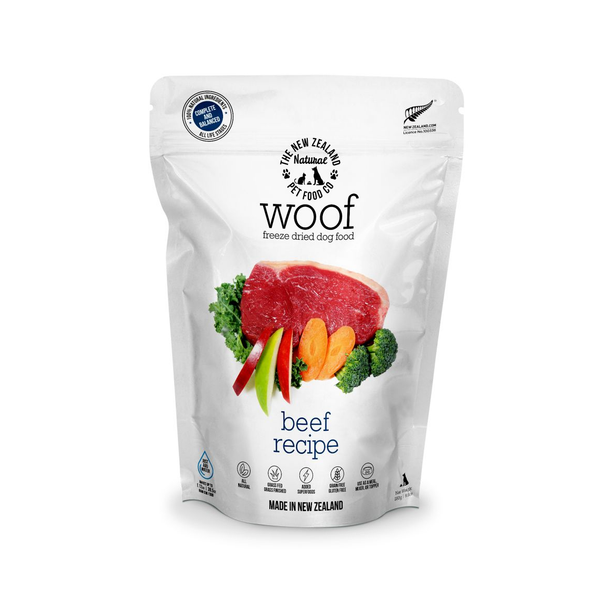 WOOF ビーフ フリーズドライ ドッグフードのパッケージ